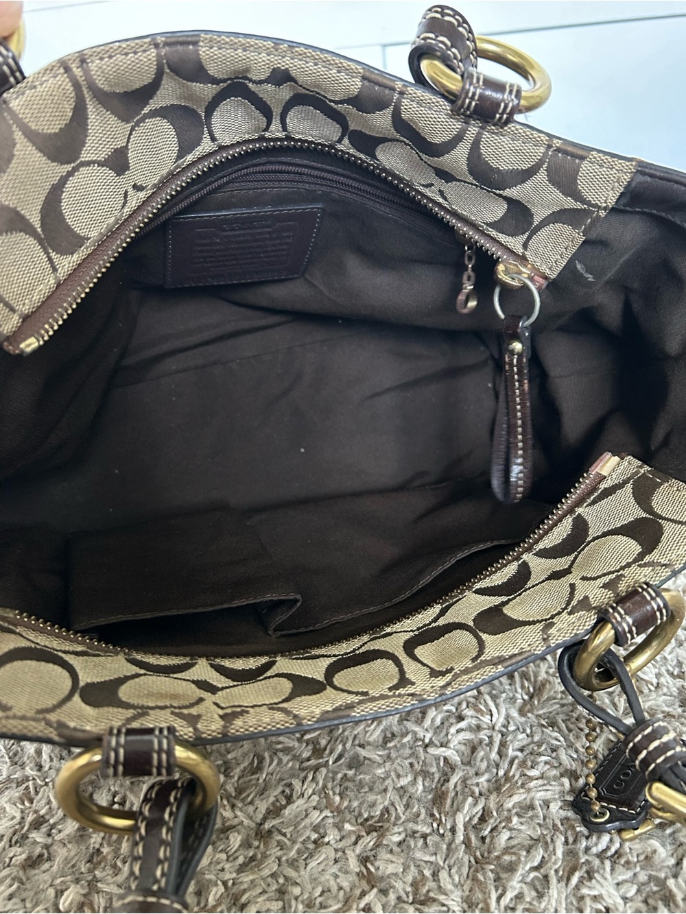 Coach Patchwork Tote | Coach F12843 - Picture 4 of 6